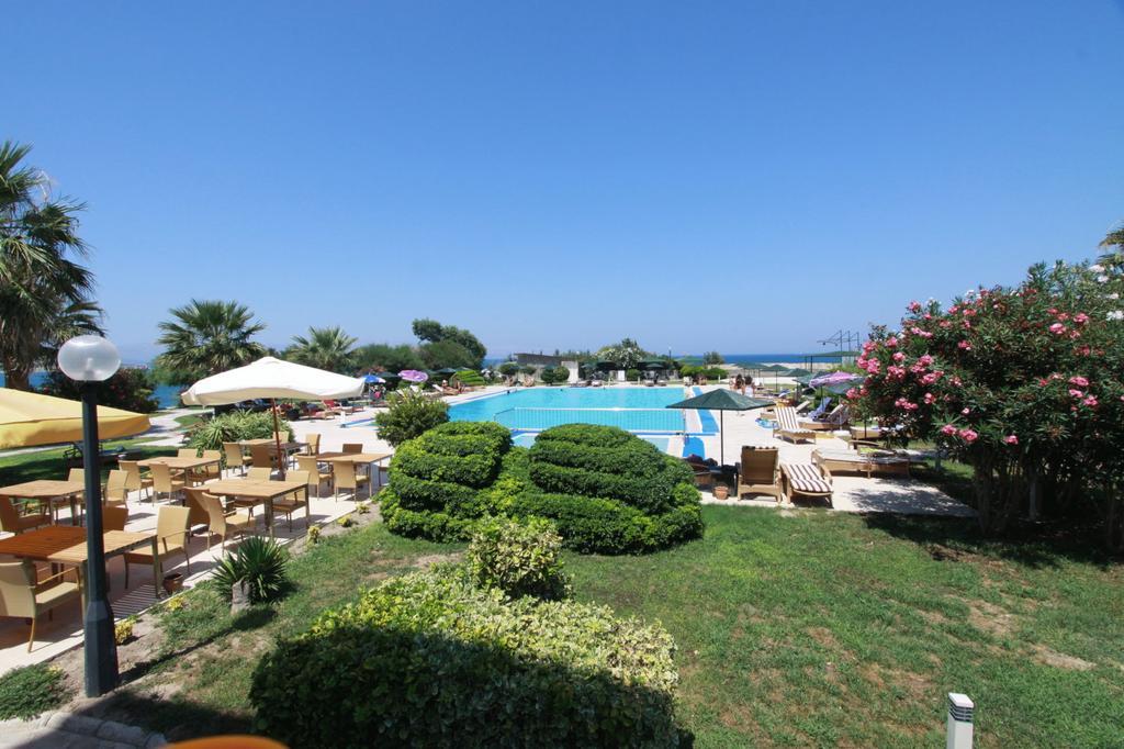 Babaylon Hotel Çeşme Zewnętrze zdjęcie