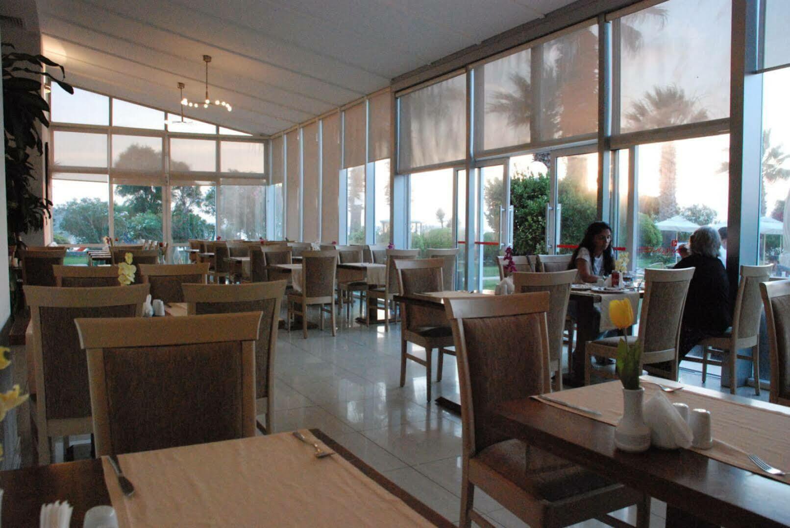 Babaylon Hotel Çeşme Zewnętrze zdjęcie